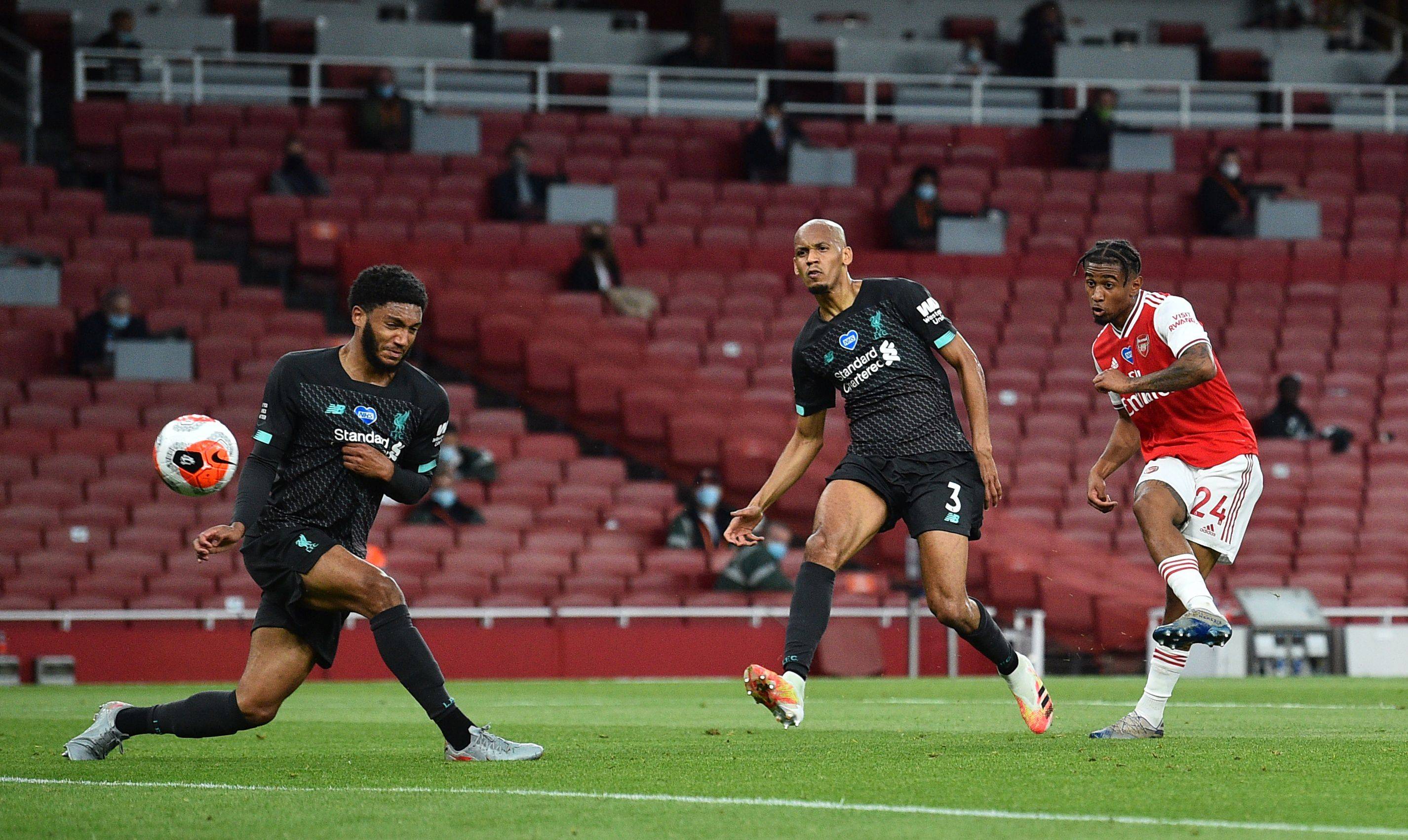 判若两人 判若两人