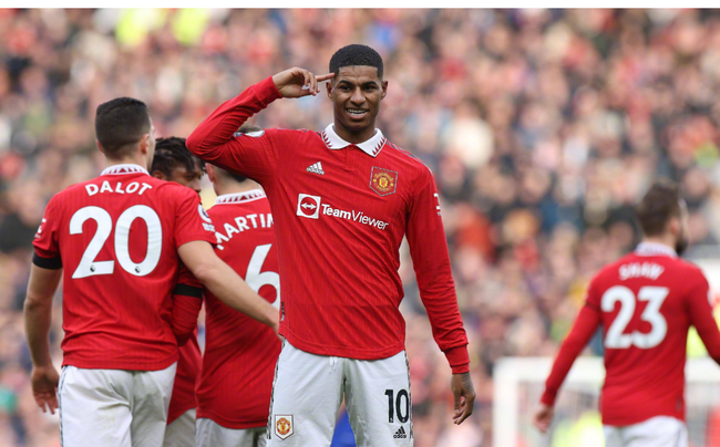 整个球场瞬 整个球场瞬