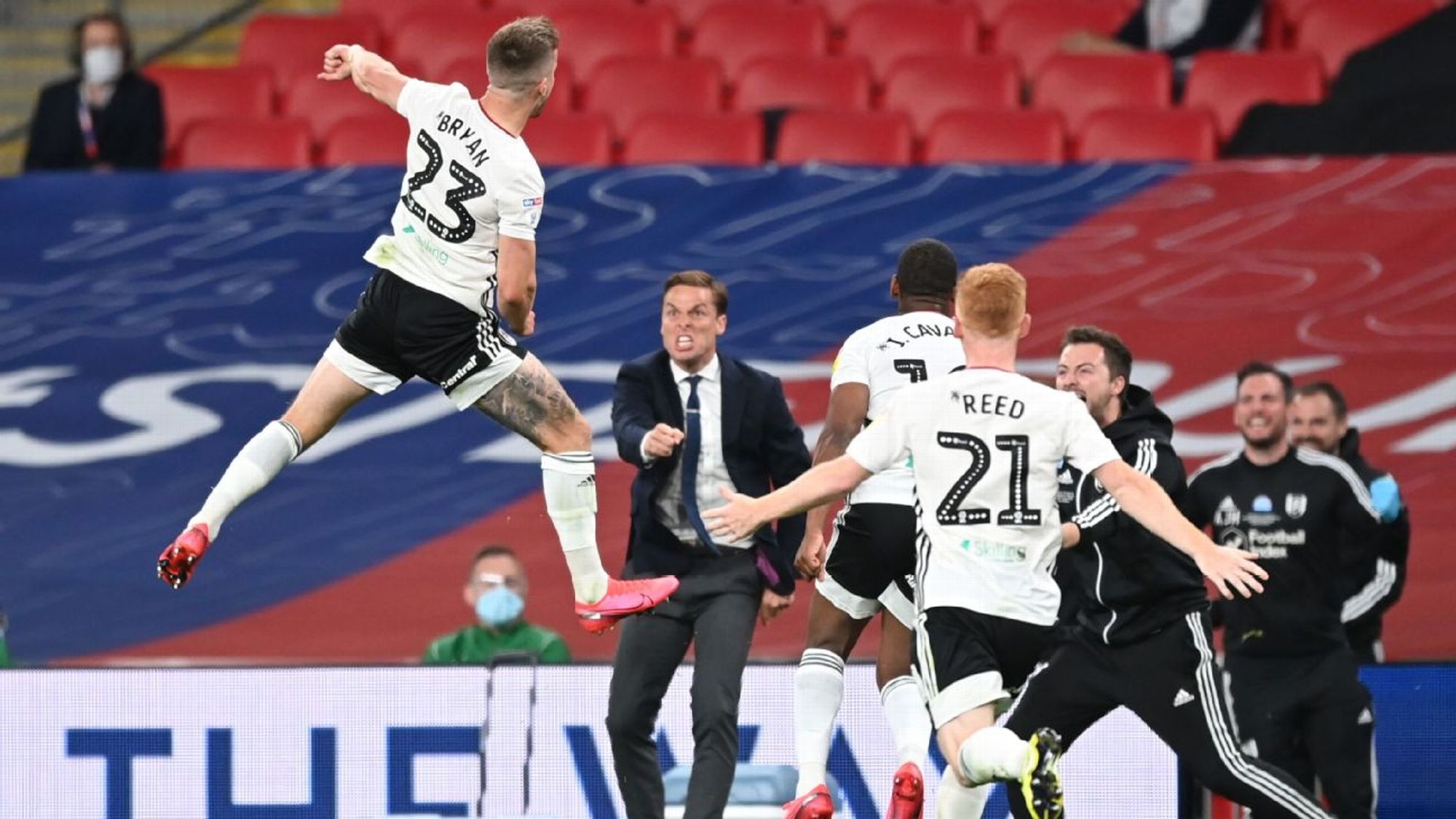 他在赛场上 他在赛场上